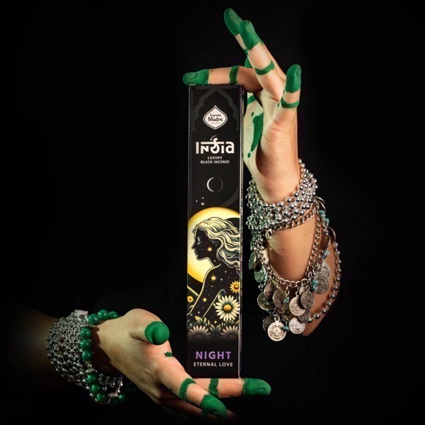 India Black Night - Eternal Love